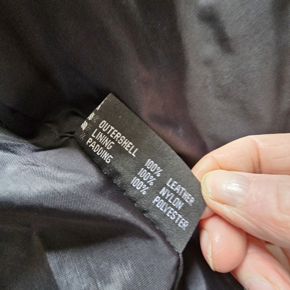 Black and Tan Fringe Leather Jacket - Picture 7 of 8